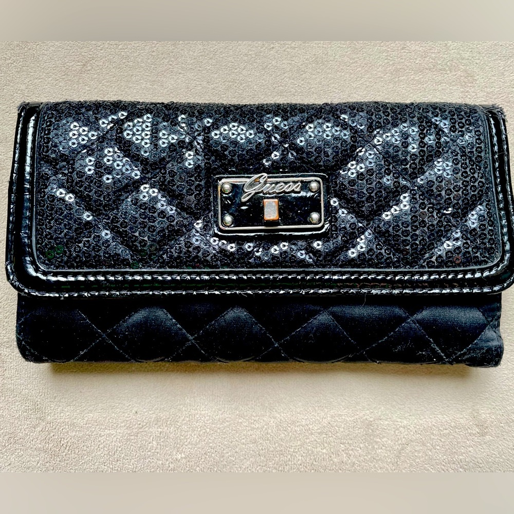Guess sequin front wallet